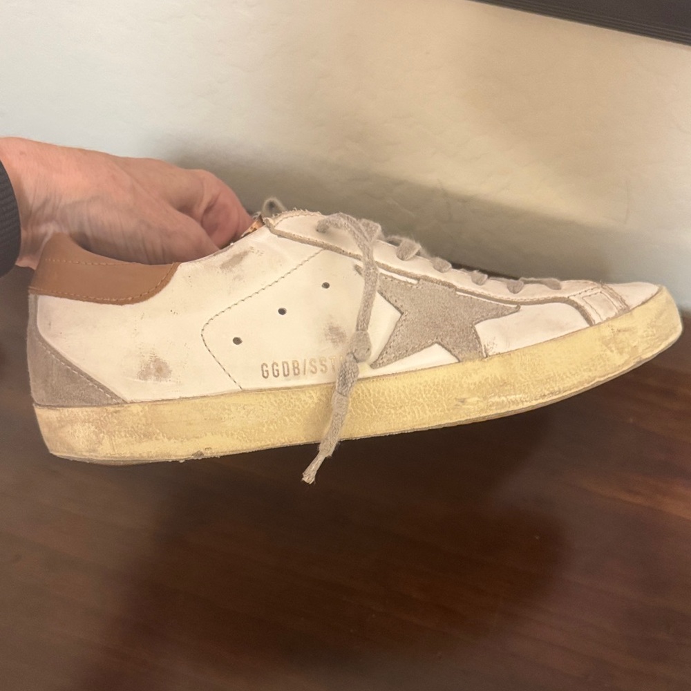 Golden Goose White and Tan Men's Sneakers - Picture 5 of 6